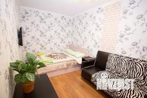 2-к квартира, посуточно, 45м2, 1/1 этаж