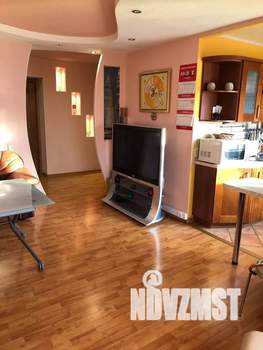 3-к квартира, посуточно, 80м2, 5/6 этаж