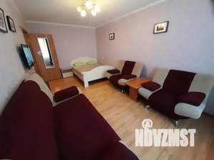 1-к квартира, посуточно, 33м2, 1/1 этаж