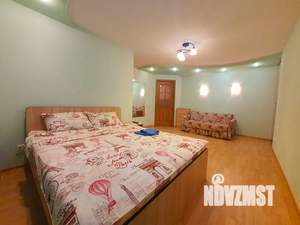 1-к квартира, посуточно, 35м2, 3/5 этаж