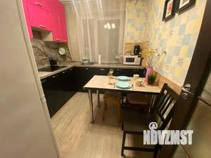 2-к квартира, посуточно, 46м2, 8/10 этаж