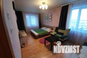 1-к квартира, посуточно, 33м2, 3/10 этаж
