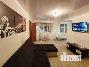 2-к квартира, посуточно, 45м2, 5/5 этаж