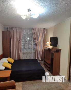 1-к квартира, посуточно, 35м2, 2/5 этаж