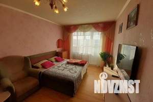 1-к квартира, посуточно, 33м2, 2/9 этаж