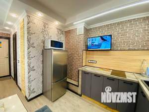 1-к квартира, посуточно, 33м2, 4/10 этаж