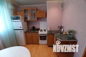 1-к квартира, посуточно, 33м2, 1/9 этаж