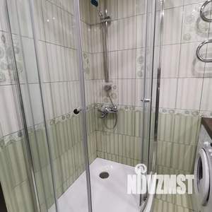 Студия квартира, посуточно, 32м2, 3/5 этаж