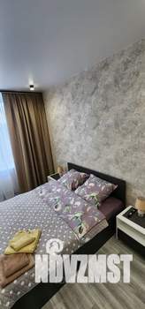 2-к квартира, посуточно, 52м2, 2/5 этаж