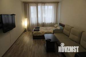 1-к квартира, посуточно, 36м2, 4/9 этаж