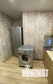 1-к квартира, посуточно, 32м2, 3/5 этаж