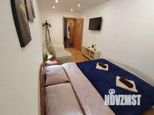 1-к квартира, посуточно, 46м2, 1/1 этаж