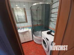 2-к квартира, посуточно, 45м2, 7/10 этаж