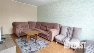 3-к квартира, посуточно, 62м2, 1/1 этаж