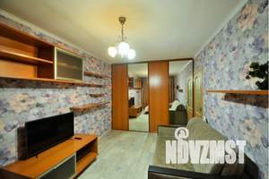 1-к квартира, посуточно, 38м2, 1/5 этаж
