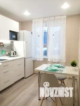 1-к квартира, посуточно, 31м2, 4/9 этаж
