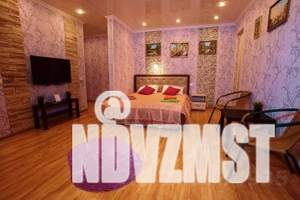 2-к квартира, посуточно, 45м2, 3/5 этаж