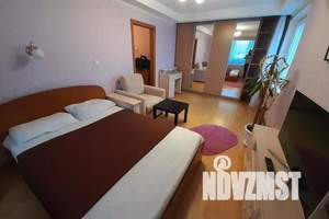 1-к квартира, посуточно, 33м2, 7/10 этаж