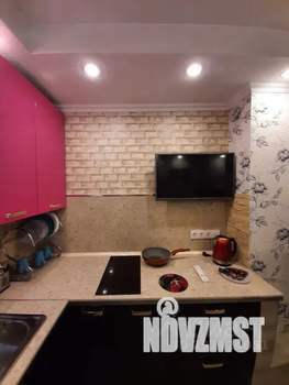 1-к квартира, посуточно, 33м2, 3/10 этаж