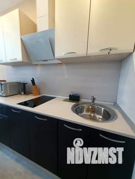 1-к квартира, посуточно, 41м2, 7/10 этаж