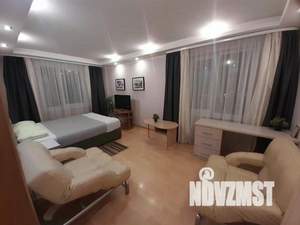 1-к квартира, посуточно, 33м2, 1/1 этаж