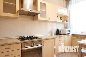 2-к квартира, посуточно, 47м2, 3/5 этаж