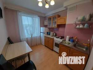 2-к квартира, посуточно, 45м2, 1/1 этаж