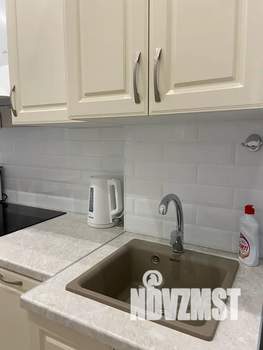 2-к квартира, посуточно, 50м2, 3/5 этаж