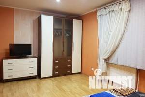 2-к квартира, посуточно, 80м2, 1/3 этаж