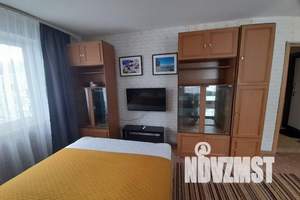 1-к квартира, посуточно, 34м2, 8/10 этаж