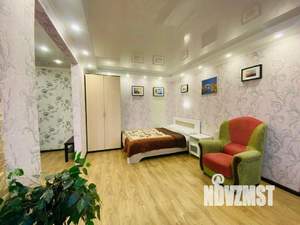 2-к квартира, посуточно, 45м2, 1/1 этаж