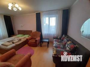 1-к квартира, посуточно, 33м2, 2/9 этаж