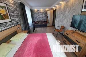 1-к квартира, посуточно, 33м2, 4/10 этаж