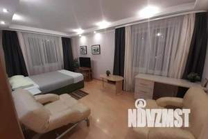 1-к квартира, посуточно, 33м2, 7/10 этаж