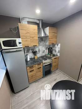 1-к квартира, посуточно, 30м2, 3/5 этаж