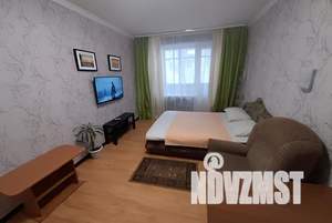 1-к квартира, посуточно, 33м2, 2/10 этаж