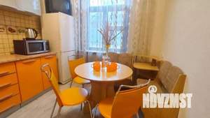 2-к квартира, посуточно, 52м2, 1/1 этаж
