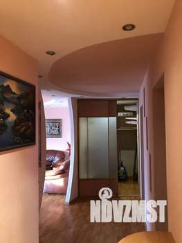 3-к квартира, посуточно, 80м2, 5/6 этаж