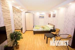 2-к квартира, посуточно, 45м2, 1/1 этаж