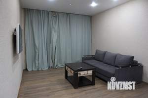 2-к квартира, посуточно, 65м2, 2/9 этаж