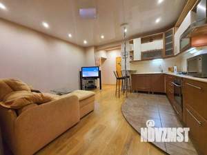 1-к квартира, посуточно, 60м2, 1/1 этаж