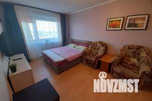 1-к квартира, посуточно, 33м2, 8/10 этаж