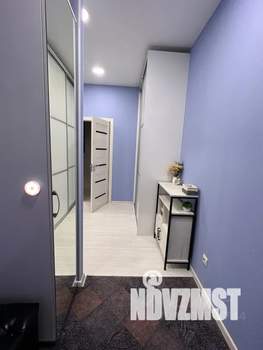 Студия квартира, посуточно, 37м2, 1/5 этаж