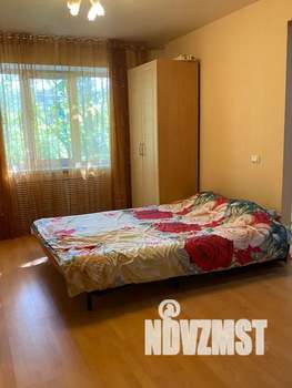 1-к квартира, посуточно, 35м2, 3/5 этаж