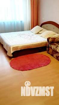 1-к квартира, посуточно, 33м2, 1/9 этаж