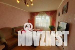 1-к квартира, посуточно, 33м2, 2/9 этаж