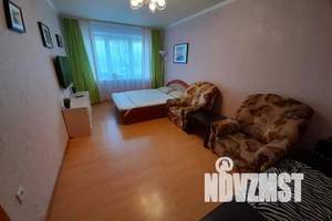 1-к квартира, посуточно, 33м2, 1/9 этаж