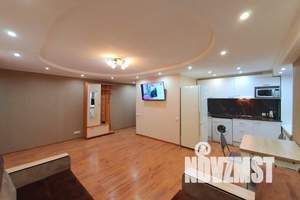 2-к квартира, посуточно, 50м2, 5/5 этаж