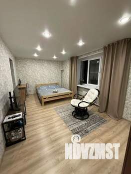 1-к квартира, посуточно, 32м2, 1/1 этаж