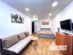 1-к квартира, посуточно, 38м2, 2/9 этаж